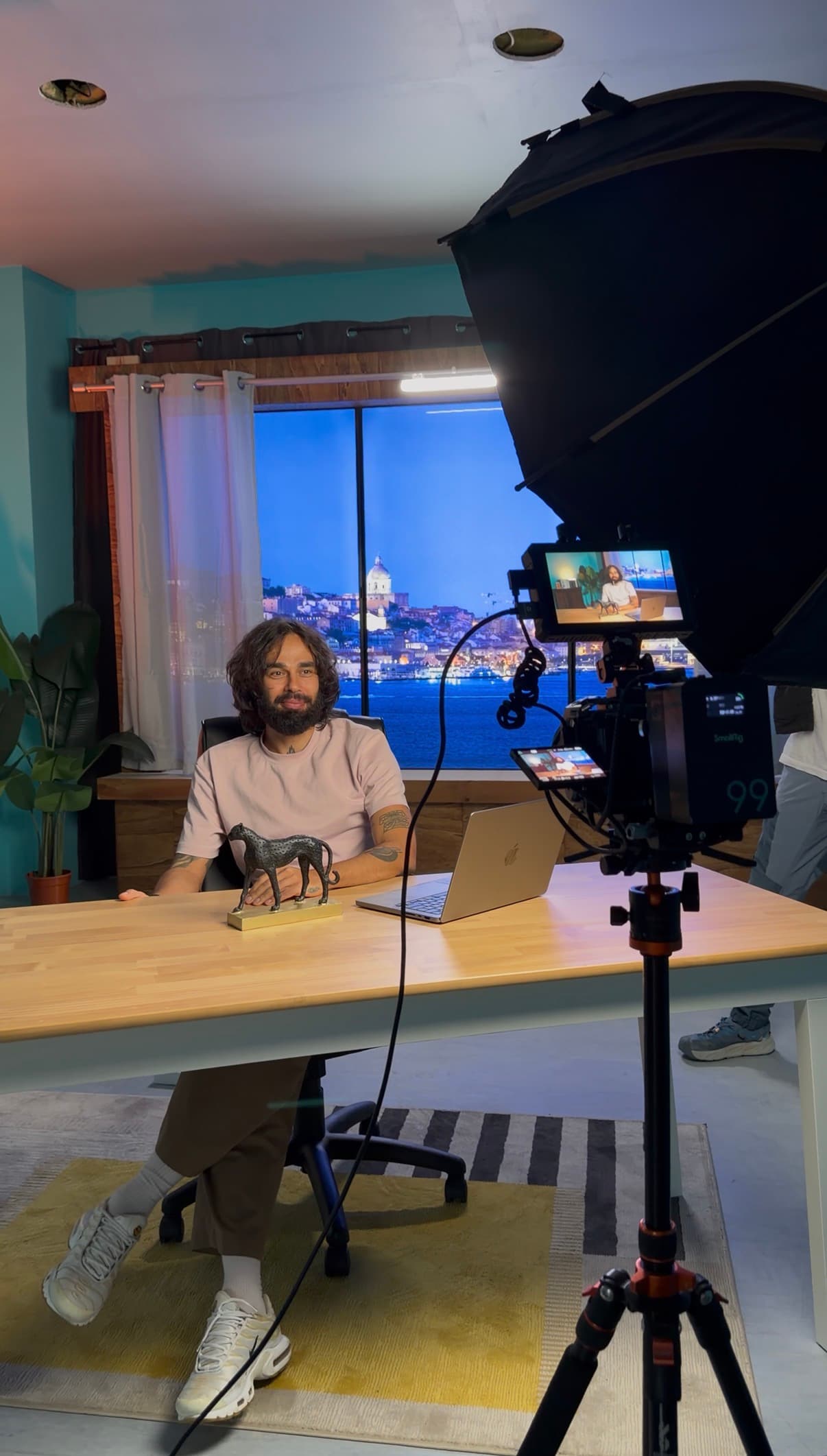 Online course recording studio in Lisbon with Infinite Digital Window cinematic background near Avenida da Liberdade
